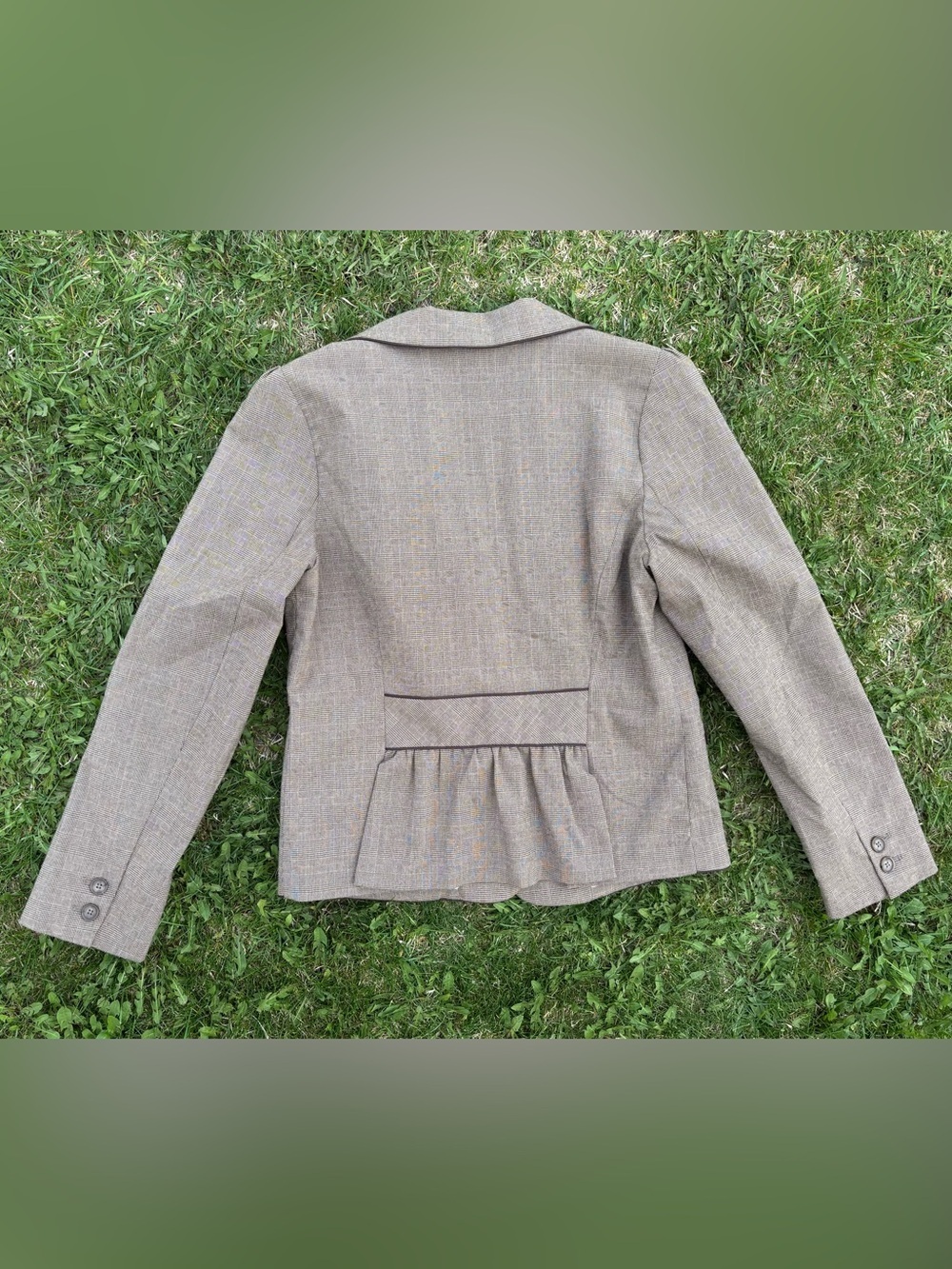 Y2K ‘05 Old Navy Plaid Blazer Jacket Womens L Brown Ruffle Preppy Fall Fashion